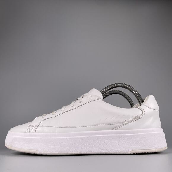KIZIK Shoes - Women’s 8.5 Men’s 7 Kizik Vegas Sneakers White Leather Athletic Casual Sneakers